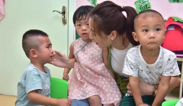 教育部官宣：這類教師迎來春天，未來五年很吃香，中專學歷就可報