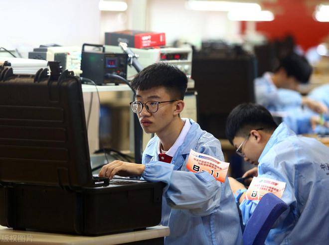 為什么要上中專，讀中專有什么用？